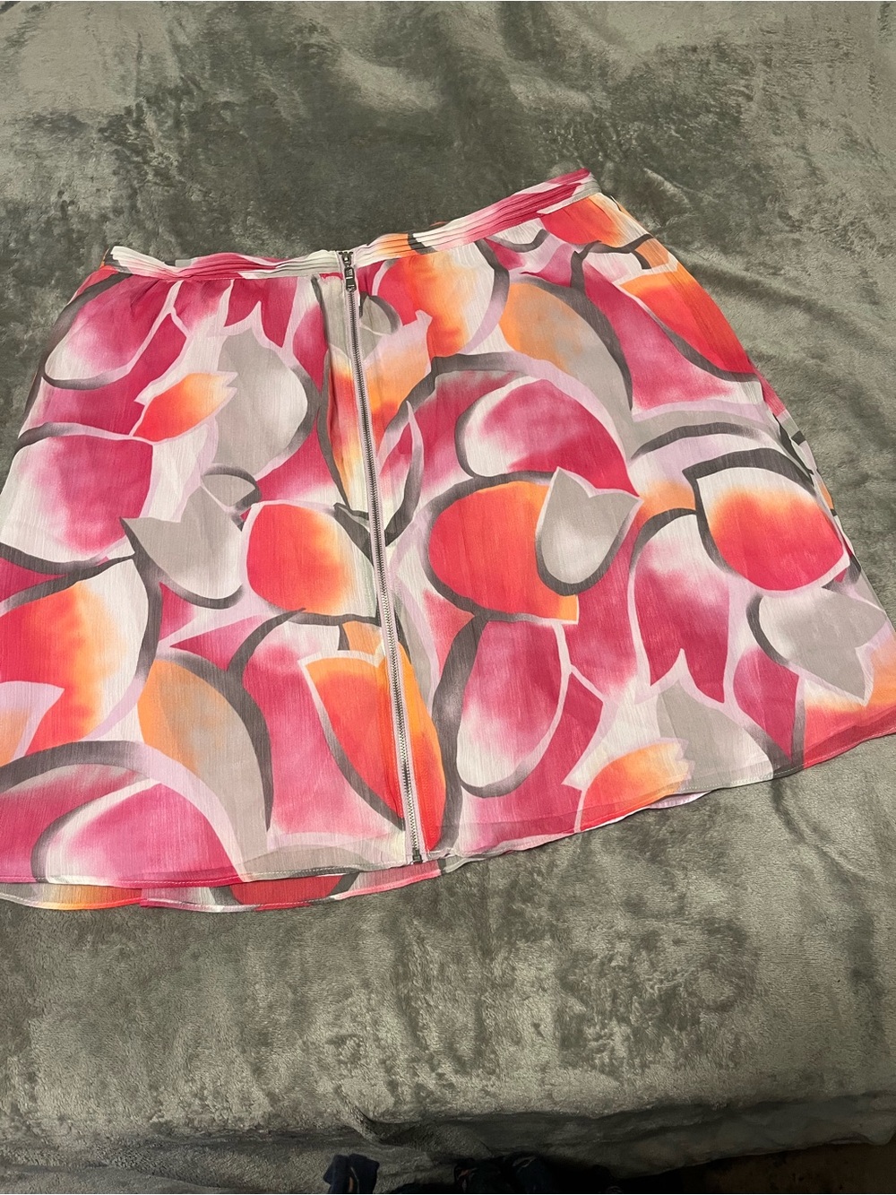 Madison Women’s Size 14 Floral A-Line Skirt Pink Orange Gray Zip Front NWT